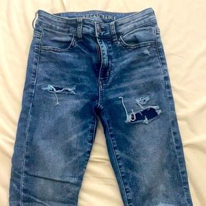 American Eagle blue jeans